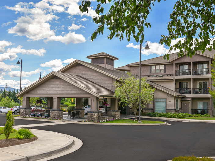 The Springs at Veranda Park provides independent living and assisted living services in Medford, Oregon.