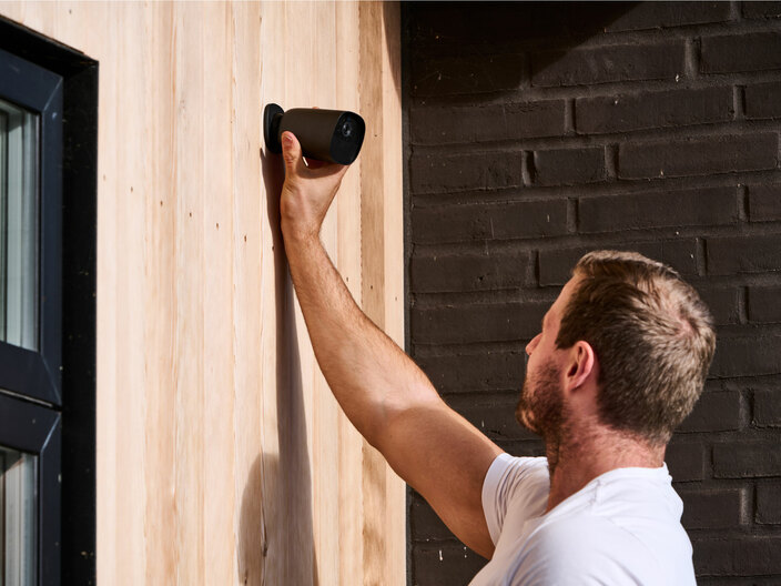 SikkertHjem Battery Camera Black Install Outdoor