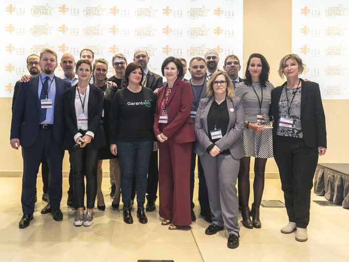 Premiazione Open-in retail award 2018 (Carmela Magno e Andrea Elestici)