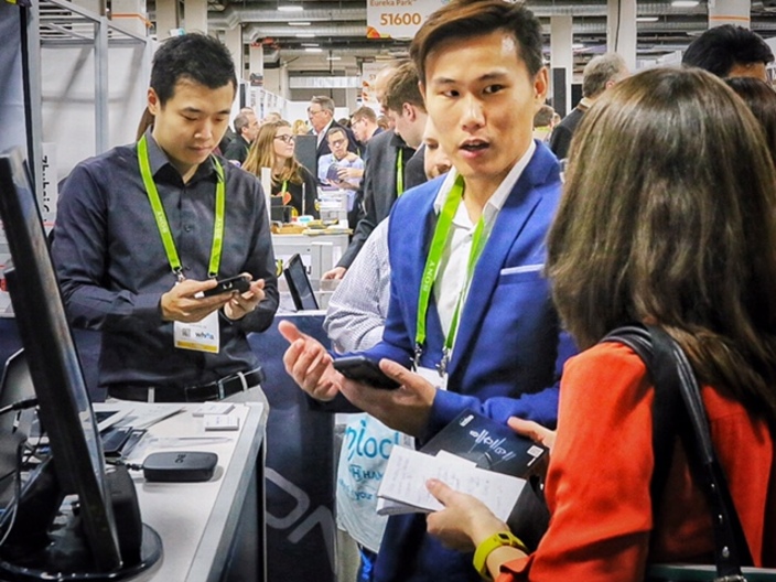 Co-Founder Alan Hui Talking to guests during the  CES® 2018 show