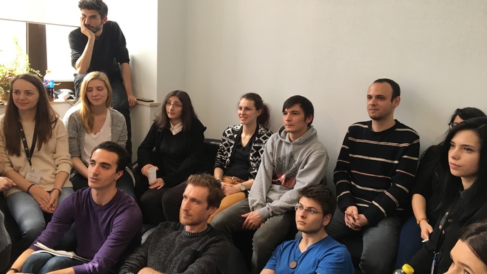 © 2017 - Team Extension - Team attending training at work - Bucharest, Romania