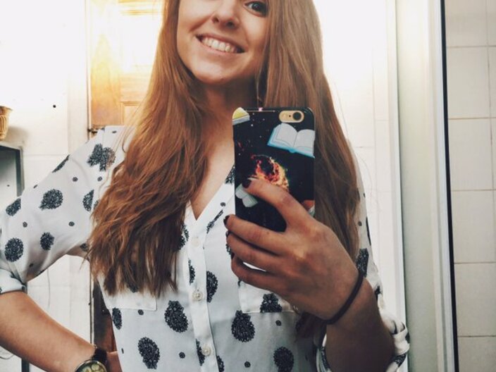 Youtuber Hannah Witton's 'Books in Space' campaign
