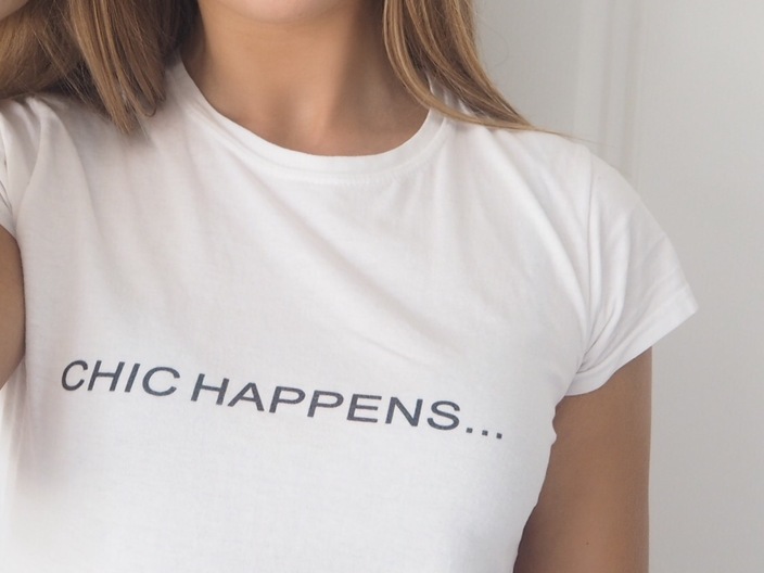 Chic Happens - Elisabeth Rillatt