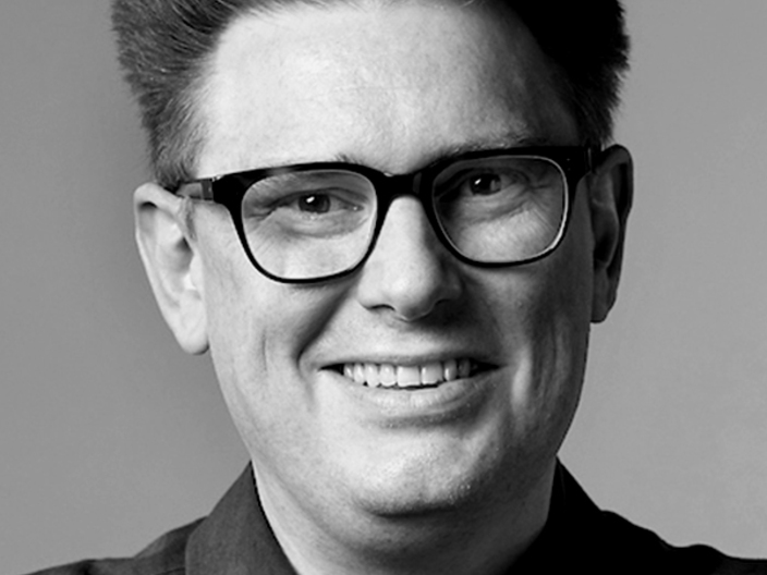 Tom Williams, Headshot